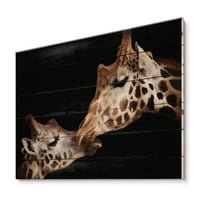 Designart 'Close up of Two Giraffe Kissing II' seoska kuća Print na prirodnom borovom drvetu